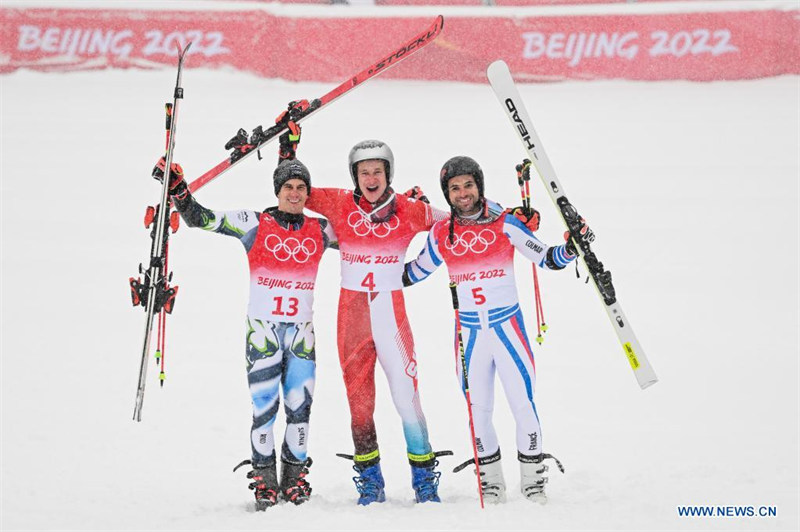 (BEIJING 2022) Le suisse Marco Odermatt champion du slalom géant du ski alpin