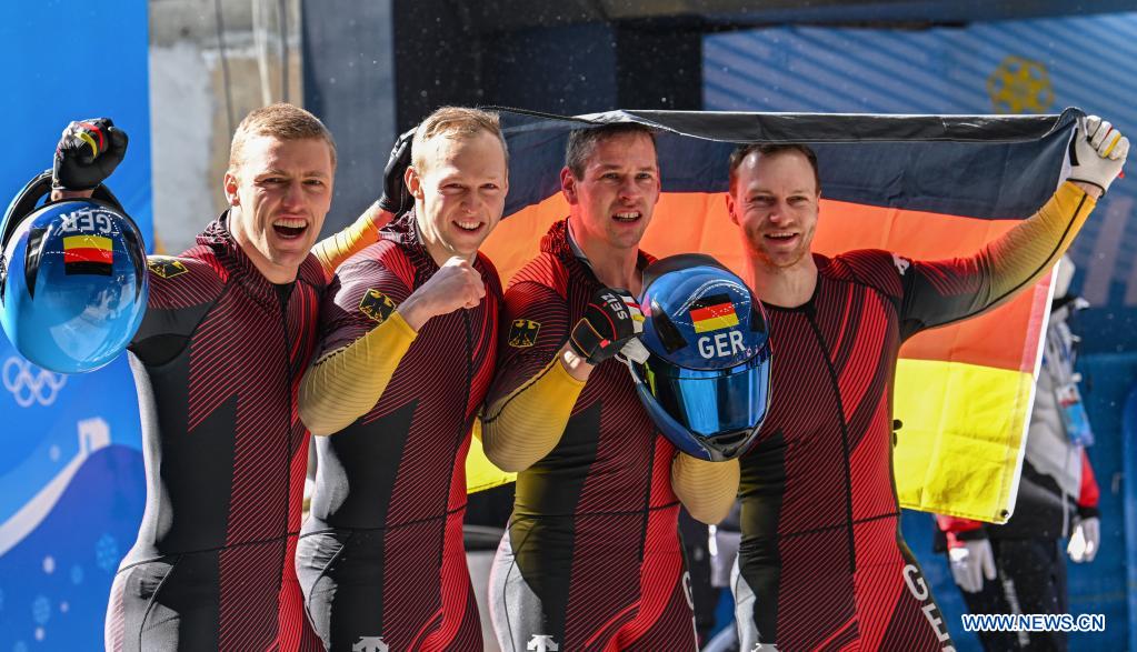 L'Allemagne remporte l'or au bobsleigh à quatre