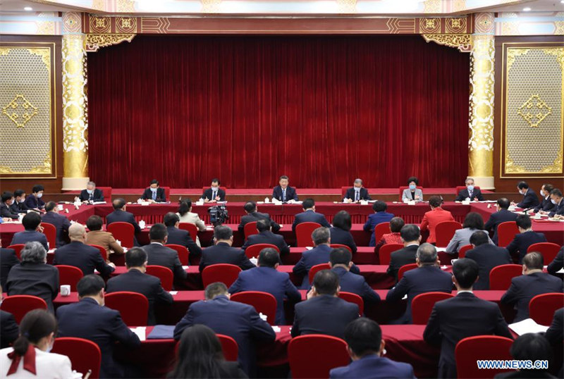 (Deux Sessions) Xi Jinping met l'accent sur l'approvisionnement en produits agricoles importants et la construction d'un réseau de sécurité sociale plus fort