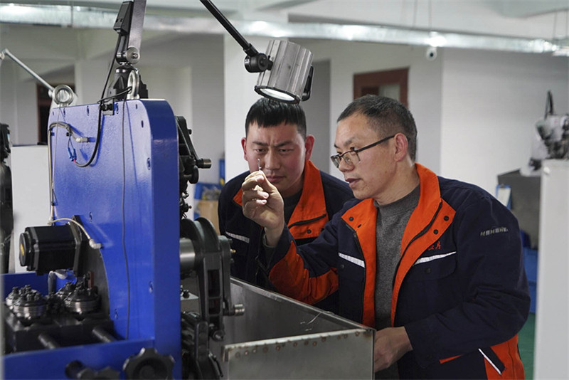Anhui : les petits hameçons de Wuhe stimulent une grande industrie