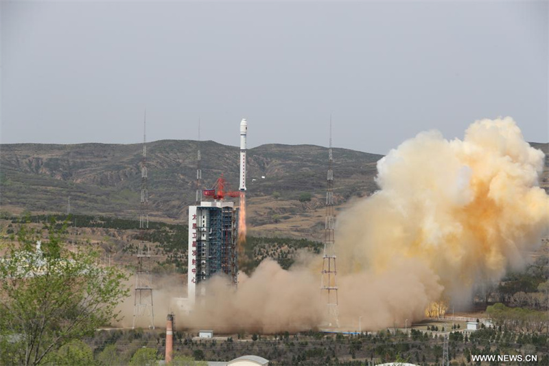La Chine lance des satellites commerciaux Jilin-1