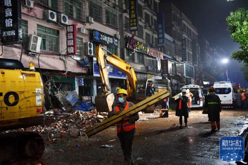 Hunan : 132 heures après l'effondrement, une 10e survivante a été secourue