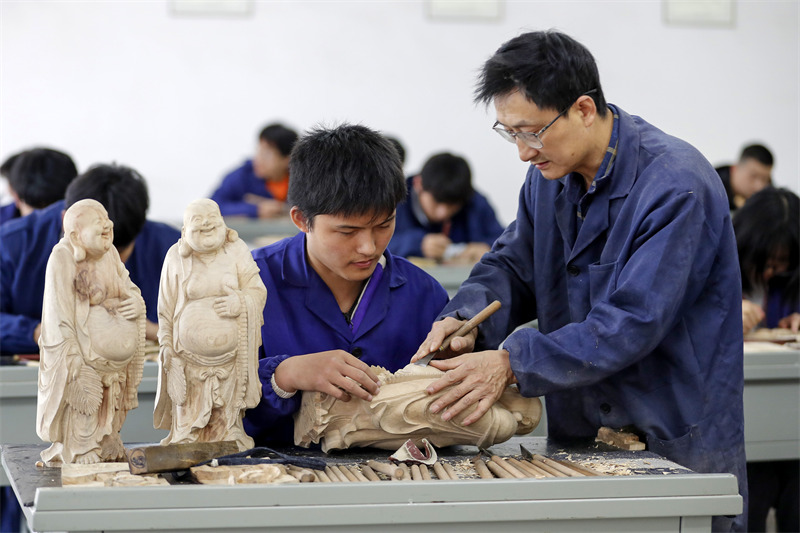 Anhui : l'enseignement caractéristique pour le développement