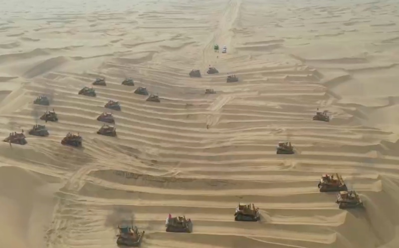 La troisième autoroute du désert du Xinjiang bientôt ouverte à la circulation