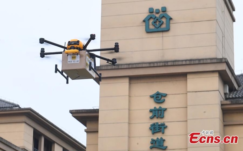 Des drones déployés pour livrer des échantillons d'acide nucléique à Hangzhou