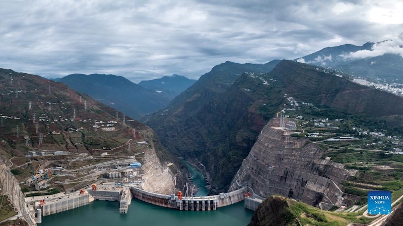 Une nouvelle unité de production d'énergie mise en service dans la centrale hydroélectrique de Baihetan