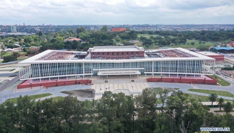 La Zambie inaugure un centre de conférence moderne financé par la Chine