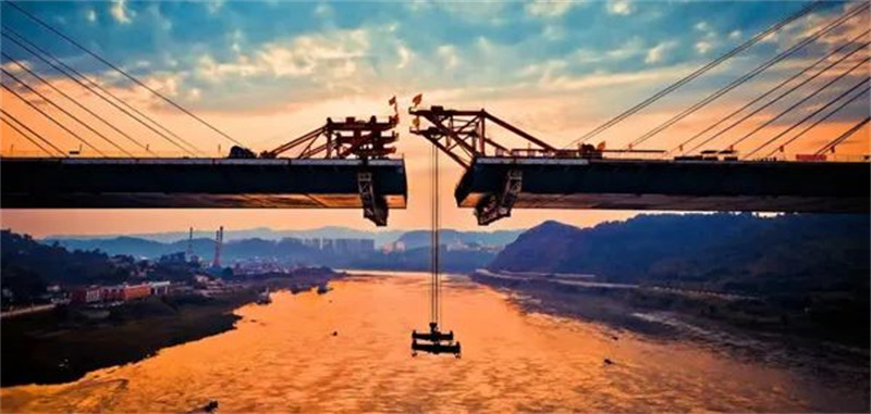 Sichuan : les trains à grande vitesse et les voitures circuleront en parallèle sur le pont Lingang de Yibin