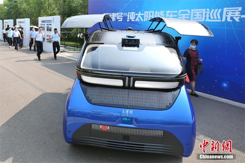 La première voiture purement solaire chinoise « Tianjin » fait sa tournée