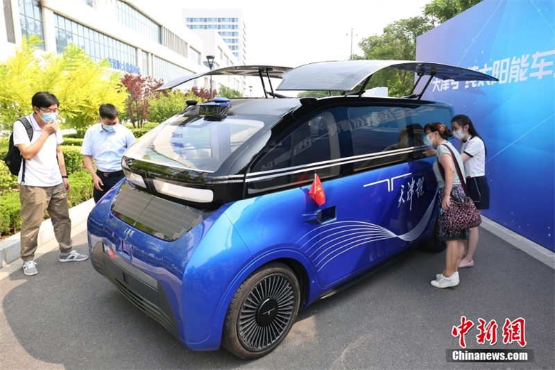 La première voiture purement solaire chinoise « Tianjin » fait sa tournée