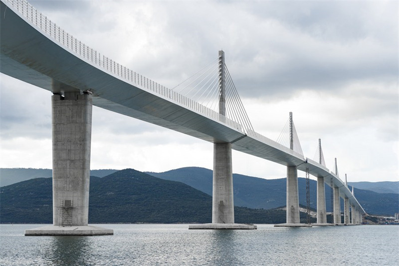 Le pont de Peljesac renforce les liens Croatie-Chine, selon le Premier ministre Plenkovic
