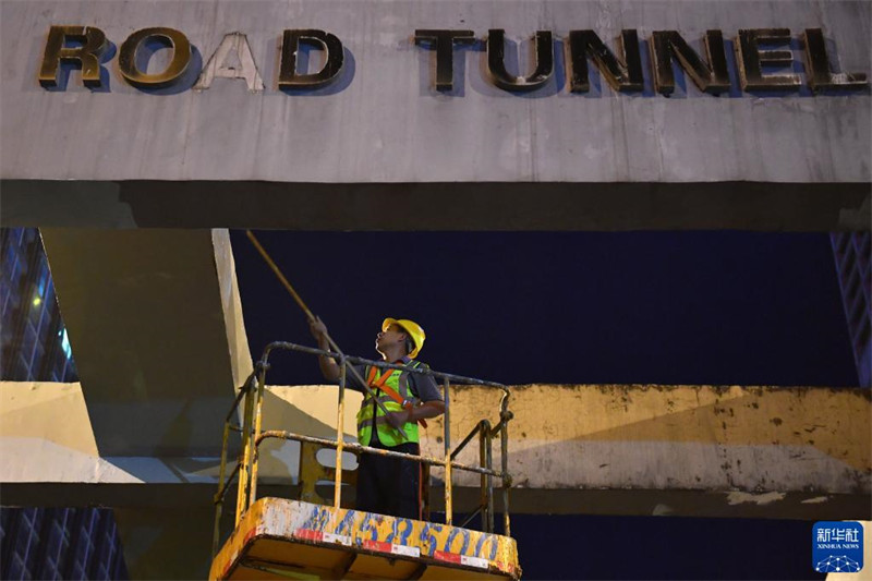 Hunan : les réparateurs de nuit du tunnel sur le fleuve Xiang