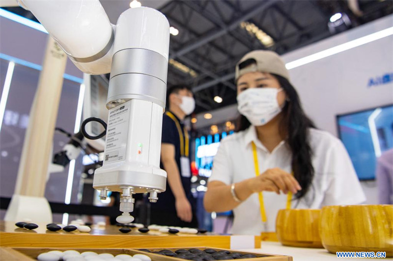 Ouverture à Chongqing d'une exposition sur la technologie intelligente