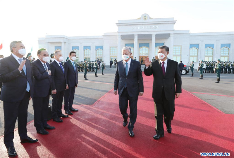 Le président chinois effectue une visite d'Etat au Kazakhstan