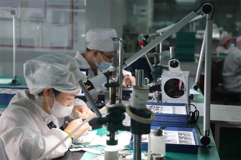La capitale chinoise de l'horlogerie : 42% de la production mondiale de montres vient de Shenzhen