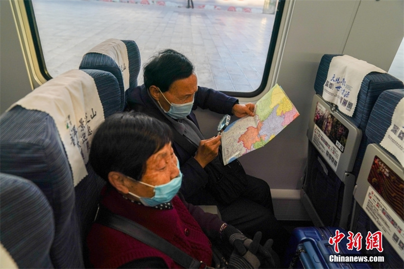 Des trains de grande qualité circulent entre Kunming et Mohan sur le chemin de fer Chine-Laos