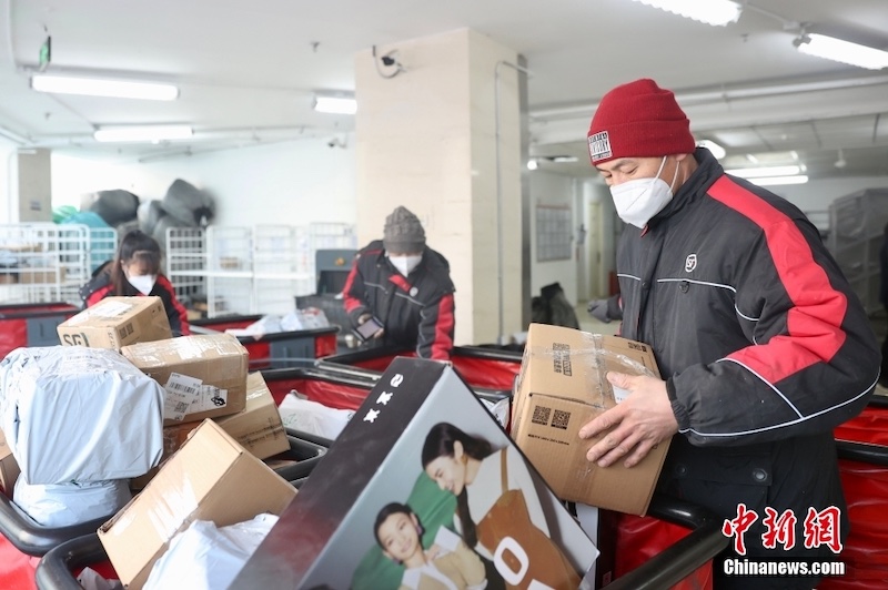 Beijing : le secteur logistique reprend le travail, accélérant la vitesse des livraisons