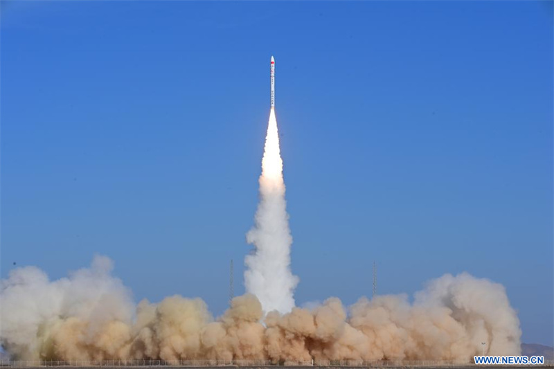 La fusée commerciale chinoise CERES-1 Y5 lance cinq satellites