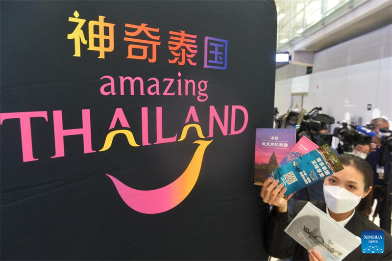 La Thaïlande accueille le premier groupe de touristes chinois après la nouvelle politique COVID-19 optimisée en Chine