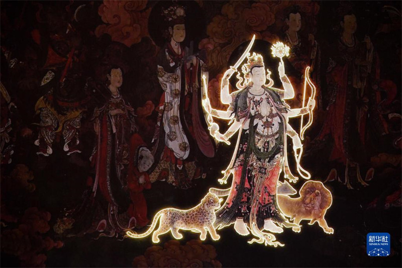 Beijing : des peintures murales d'un temple vieilles de près de 600 ans « revivent »