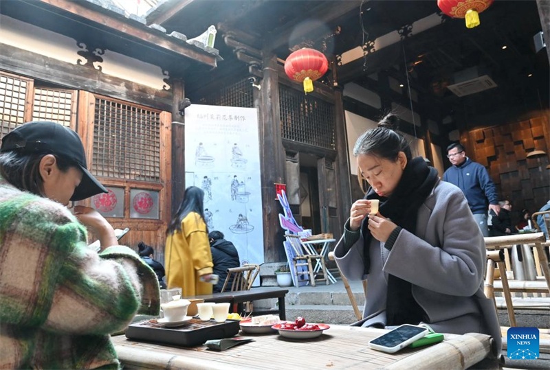 Les maisons de thé prospèrent à Fuzhou, dans le sud-est de la Chine