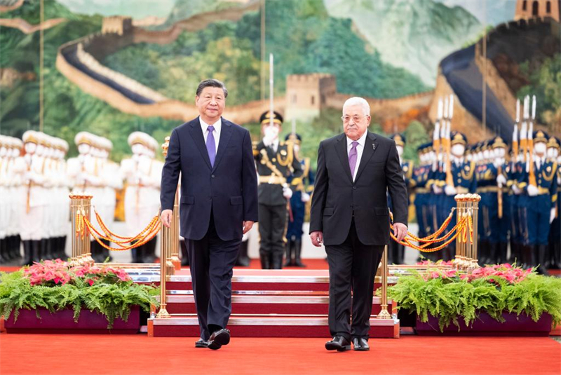 Entretien entre les présidents chinois et palestinien