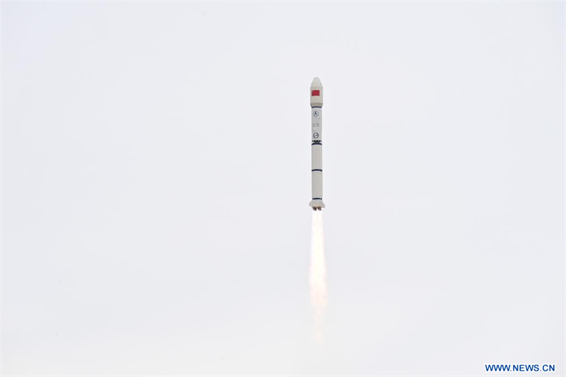 La Chine lance un nouveau satellite pour tester les technologies de l'Internet par satellite