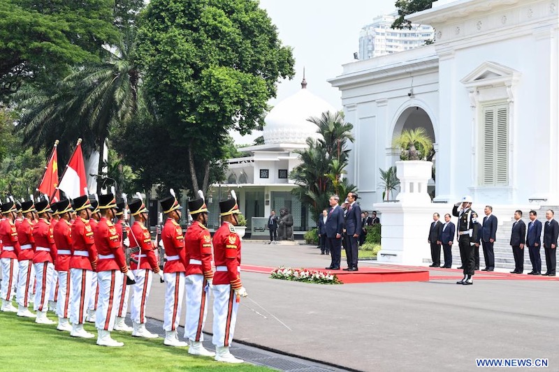La Chine prête à renforcer la synergie de ses stratégies de développement avec l'Indonésie