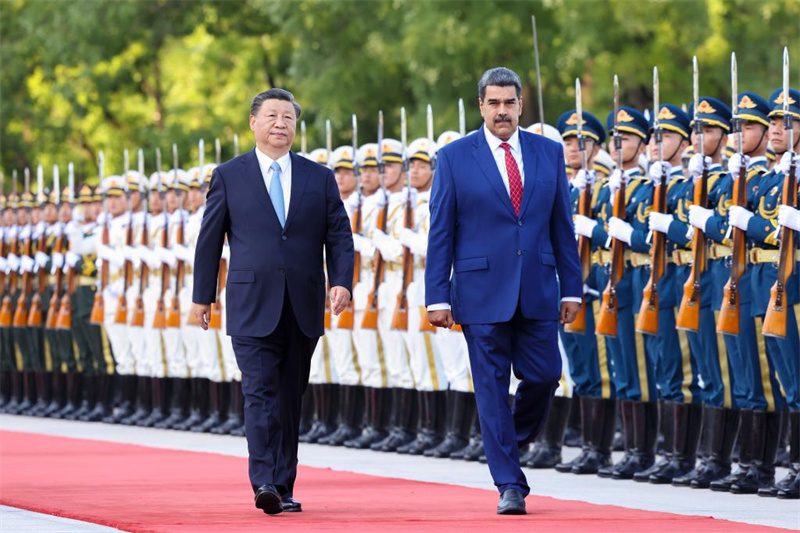 Xi et Maduro annoncent l'élévation des relations entre la Chine et le Venezuela
