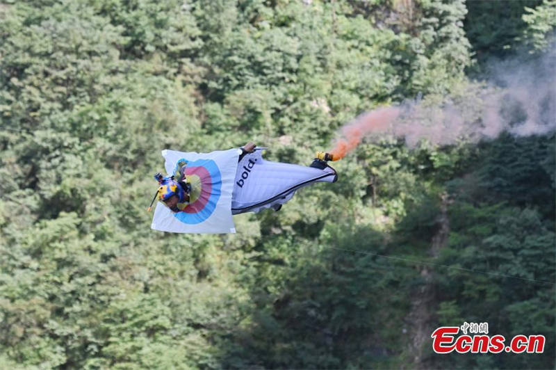 La province du Hunan a accueilli le Championnat du monde de vol en wingsuit 2023