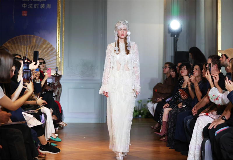 La Fashion Week Chine-France constitue un pont pour les échanges culturels