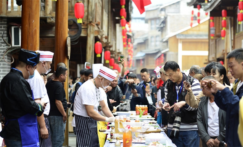 Guangxi : Longsheng célèbre la pêche avec son «Festival du poisson»