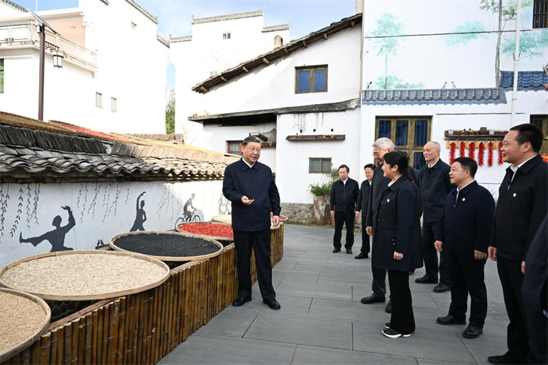 Xi Jinping inspecte Jingdezhen et Shangrao dans la province orientale du Jiangxi