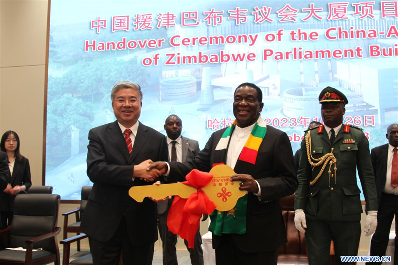 La Chine livre au Zimbabwe le nouveau bâtiment du parlement