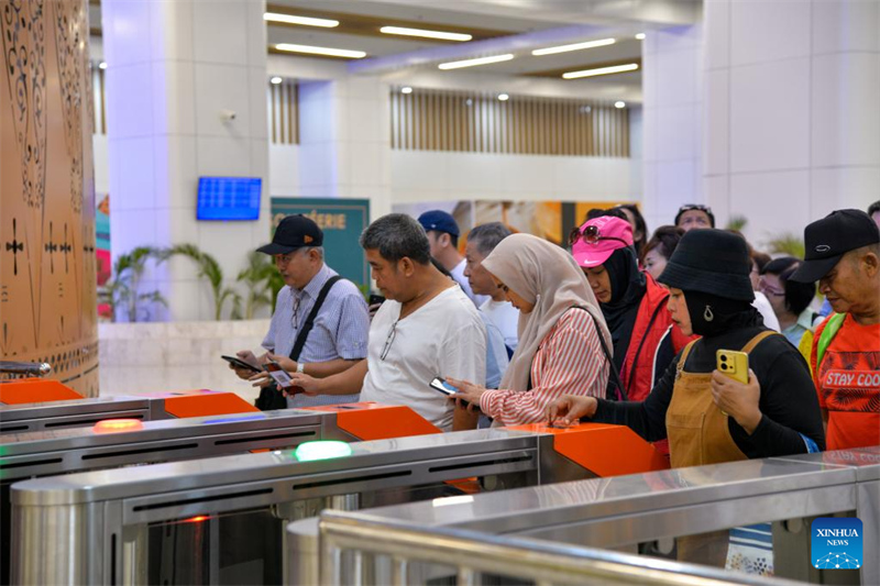 Indonésie : La ligne à grande vitesse Jakarta-Bandung bien accueillie par les passagers