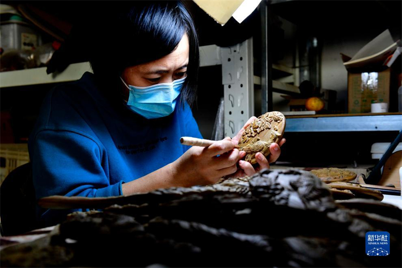Shandong : comment les peignes en bois contribuent à la propriété industrielle du village de Dazhanglou