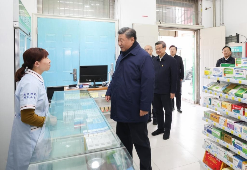 Xi Jinping inspecte la reconstruction après les inondations à Beijing et au Hebei