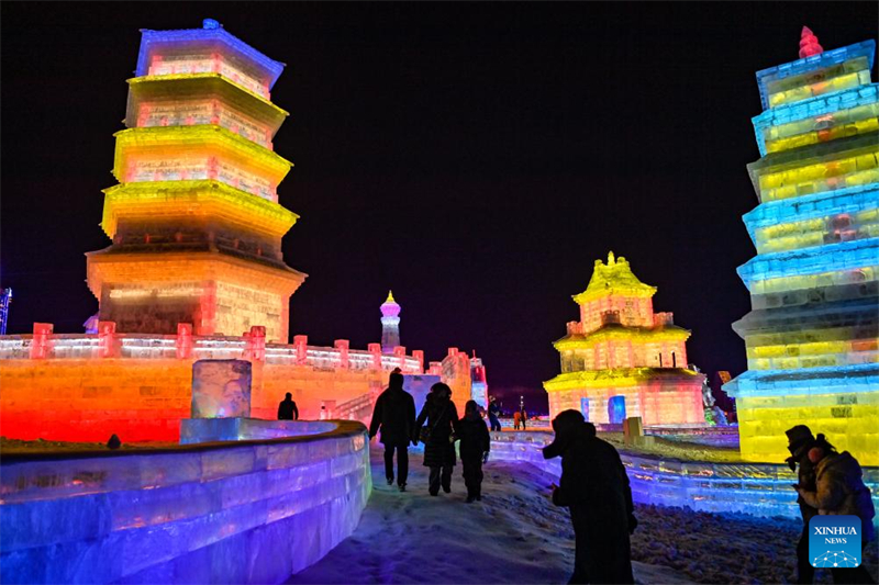 Jilin : ouverture de 27e Festival de la glace et de la neige de Changchun