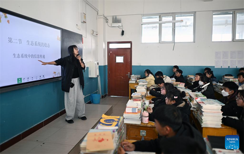 Qinghai : les écoles touchées par le séisme reprennent leurs cours