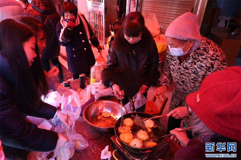 Jiangxi : la transmission du folklore stimule le développement du tourisme culturel