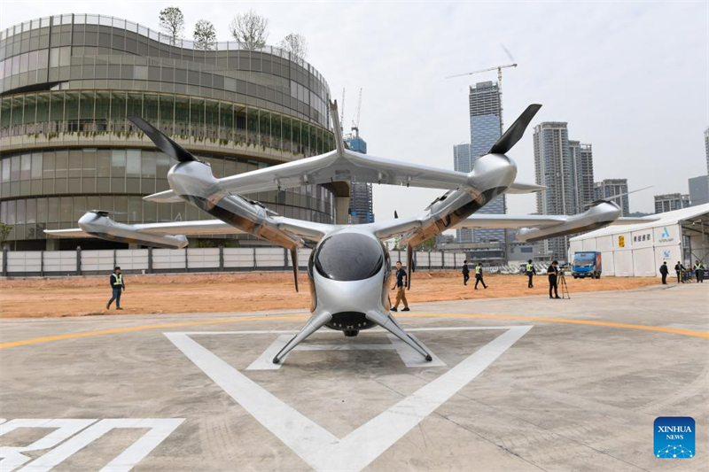 Un eVTOL effectue son premier vol de démonstration à Shenzhen