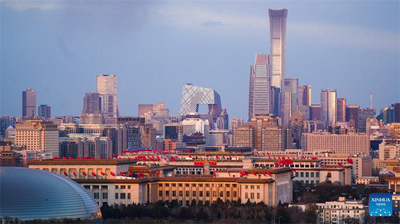 Une vue du Grand Palais du Peuple niché au cœur d'ensembles architecturaux à Beijing