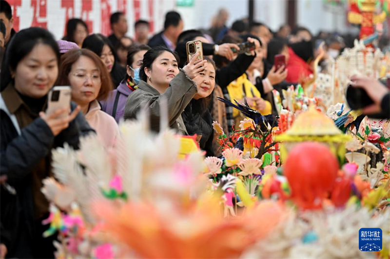 Shanxi : une cérémonie de figurines en pâte dans les montagnes du comté de Lan