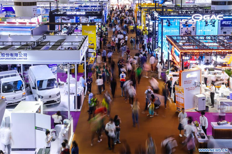 La Foire de Canton ouvre ses portes en Chine avec un nombre croissant d'acheteurs étrangers