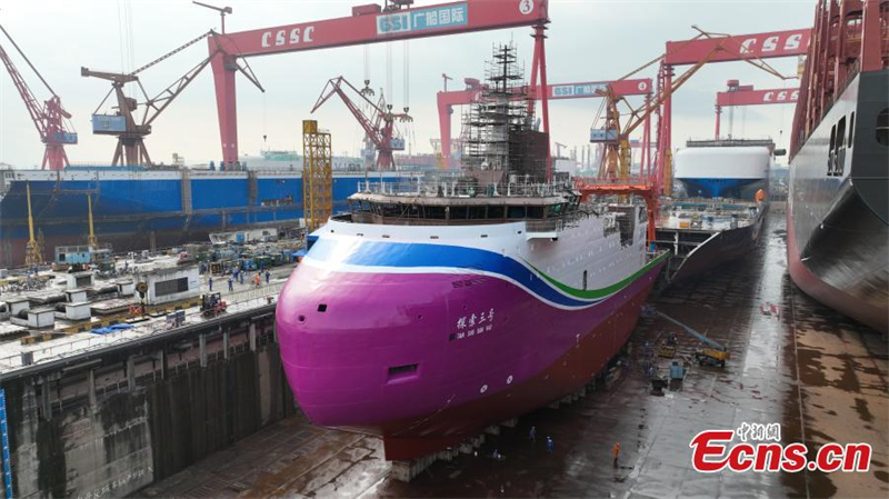 Guangdong : le premier navire multifonctionnel chinois en eaux profondes lancé à Guangzhou