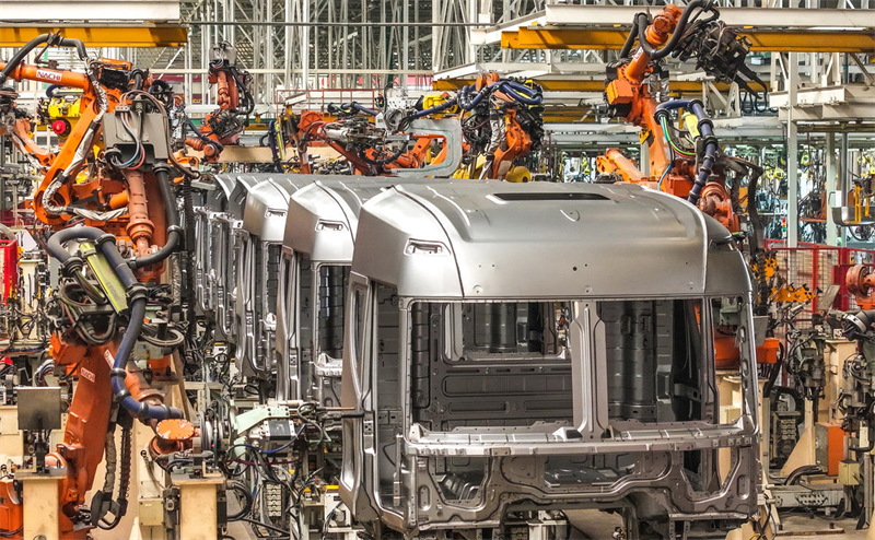 Anhui : la production de camions à énergies nouvelles bat son plein à Ma'anshan