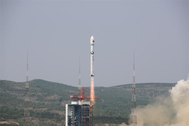 La Chine lance quatre satellites dans l'espace