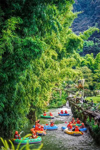 Jiangxi : la fièvre du rafting rural à Ganzhou