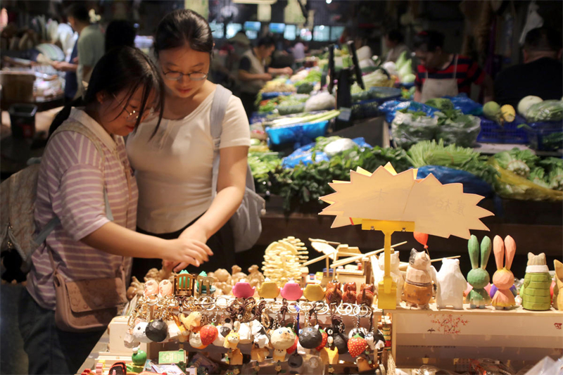 Jiangsu : un vieux marché aux légumes revitalisé à Suzhou