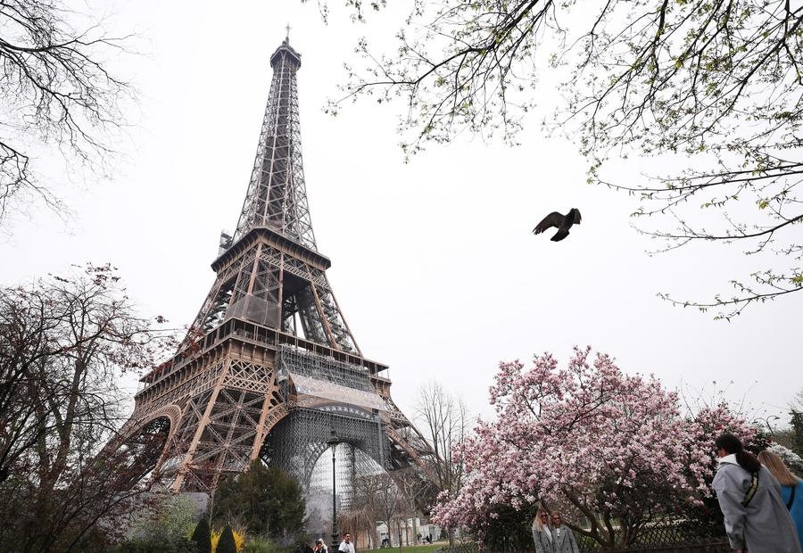 Photo prise le 16 mars 2022 montrant la Tour Eiffel à Paris, en France. (Xinhua/Gao Jing)